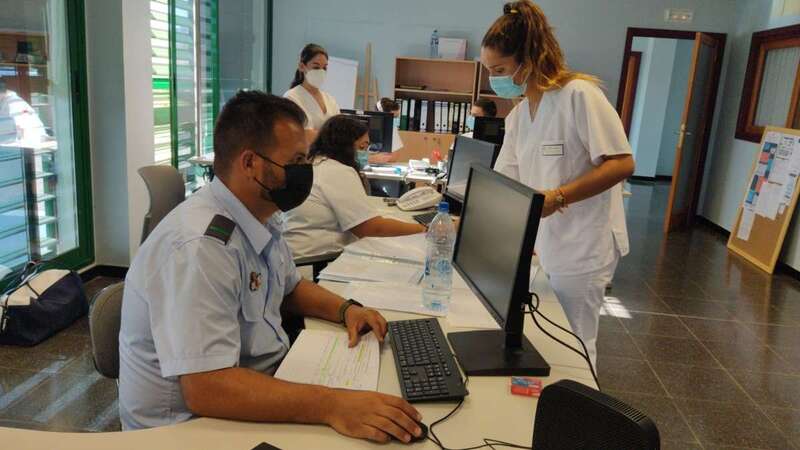 Rastreadores militares de los afectados por Covid/TA.